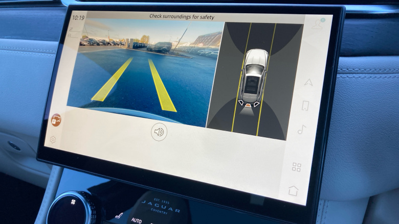 Jaguar F-Pace 2.0 D200 R-Dynamic HSE 5dr Auto AWD Diesel Estate